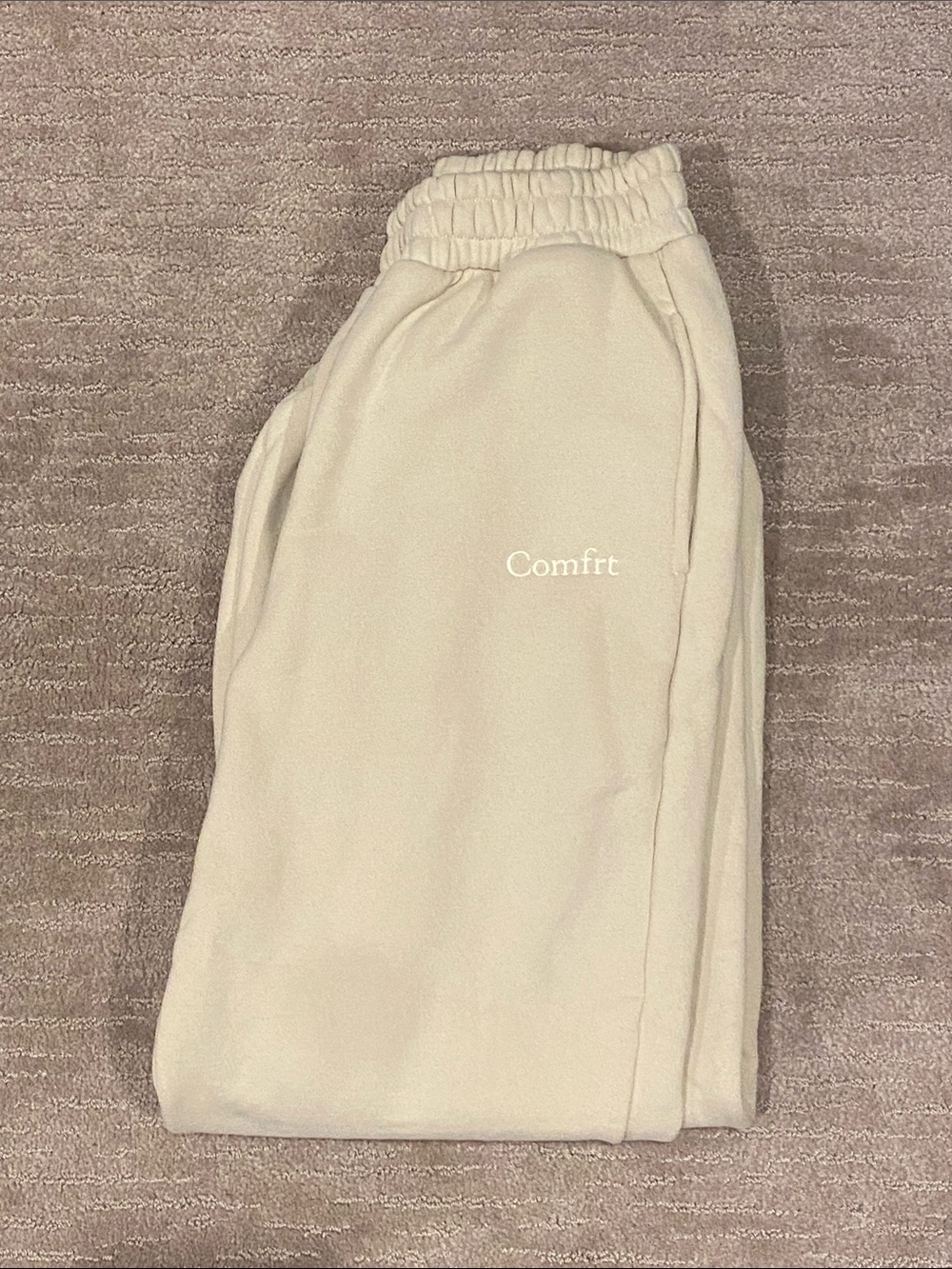 Comfrt Women's Cream SweatPants